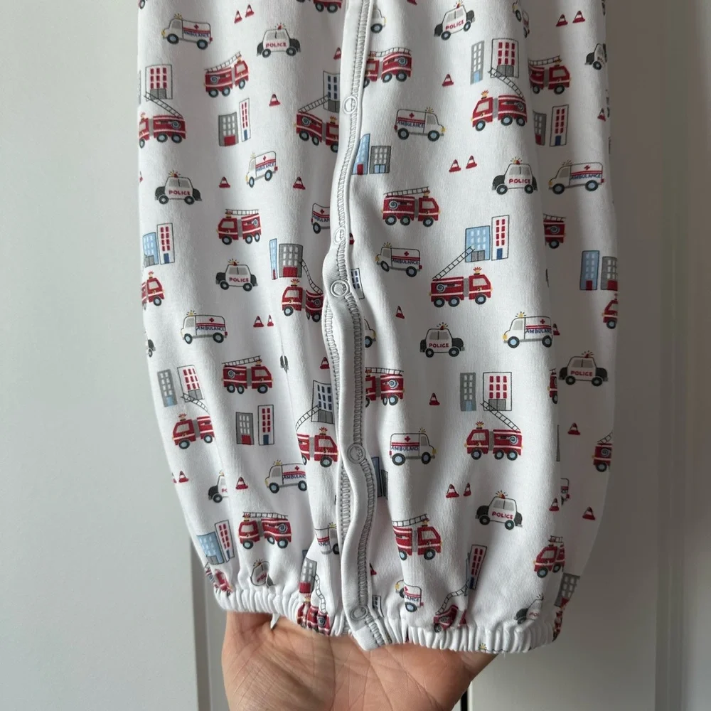 Kissy Kissy City Rescue Convertible Gown (Size S/0-3 Months)